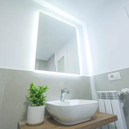 Suityrhome Rionemonti37 Róma